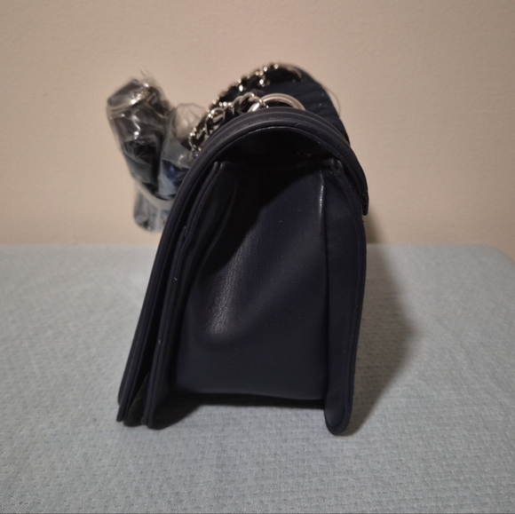 Badgley Mischka Denim Quilted Shoulder Bag - Picture 3 of 3